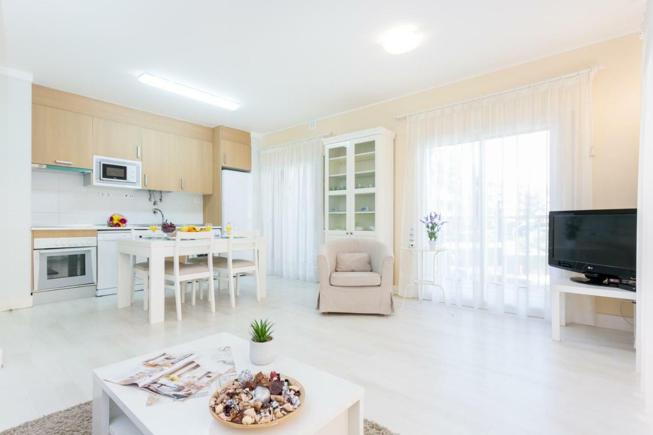Litoral Mar Dream 17, Beach Front, Free Wi-Fi, Private Parking, Pool Portimao Luaran gambar